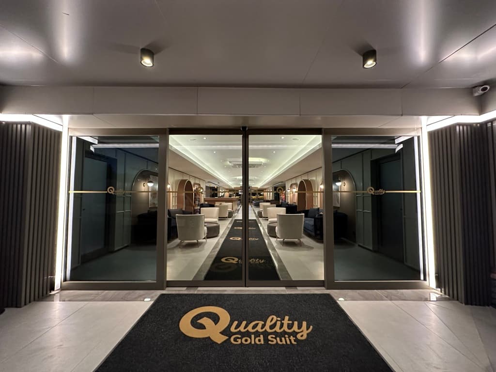 Отель Quality Gold Suite - Анталья