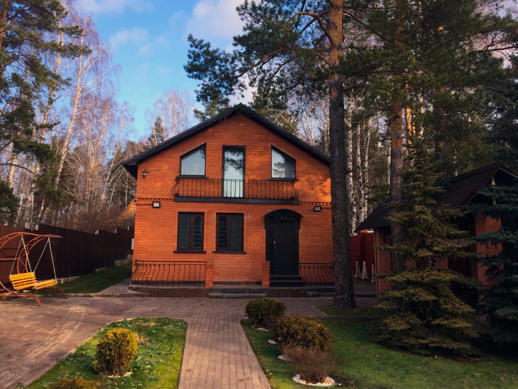 Отель Коттеджи на Верхнем бору - Тюмень