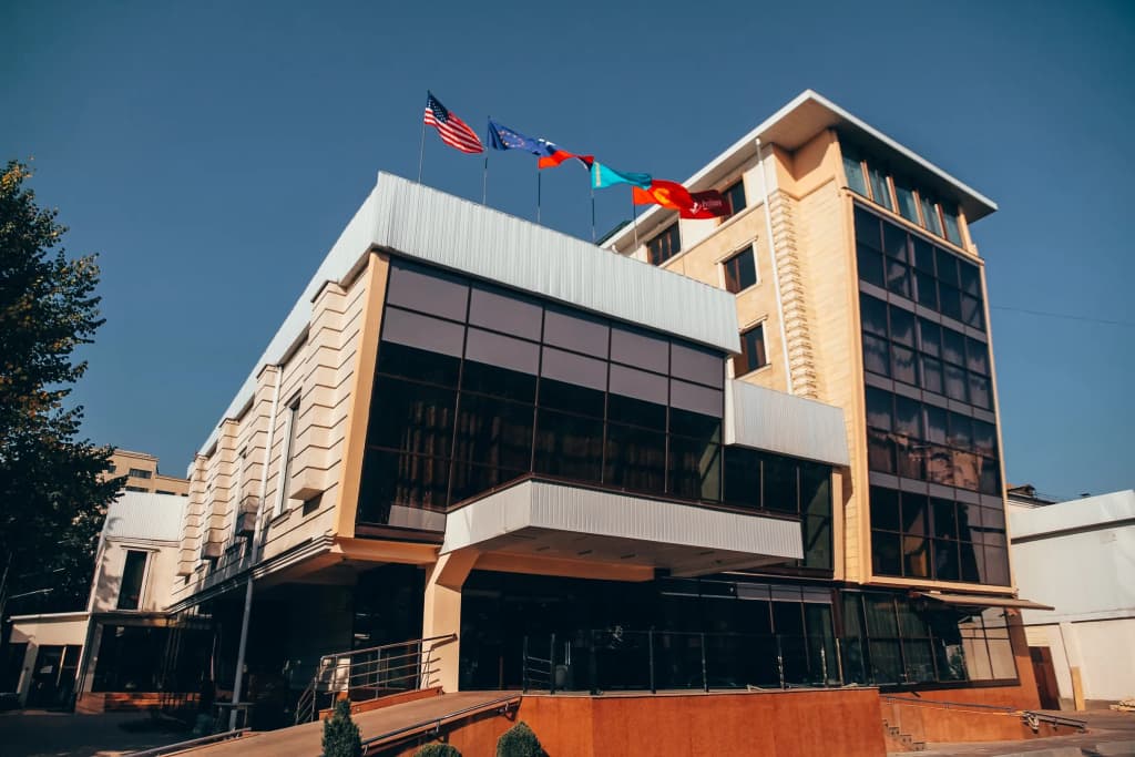 Отель City Bishkek - Бишкек