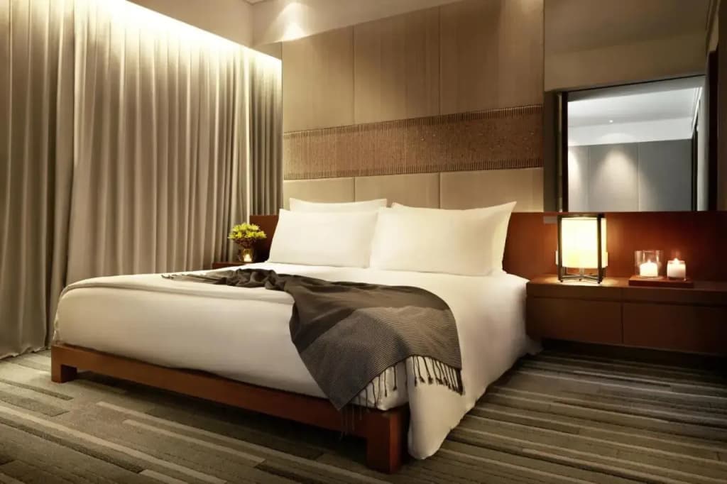 Hansar Bangkok Hotel - Бангкок
