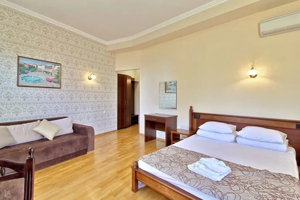 Botkin Apartments - Ялта