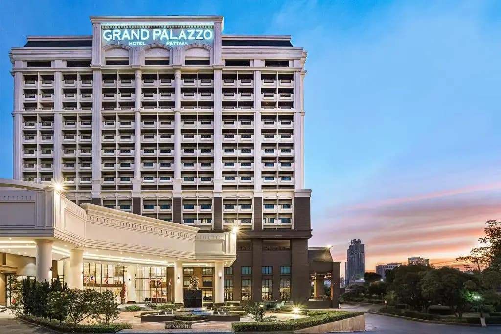 Grand Palazzo Hotel - Паттайя
