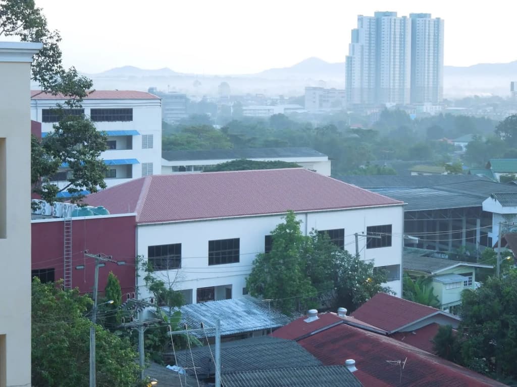 Sunday Chateau En Ville Pattaya - Паттайя