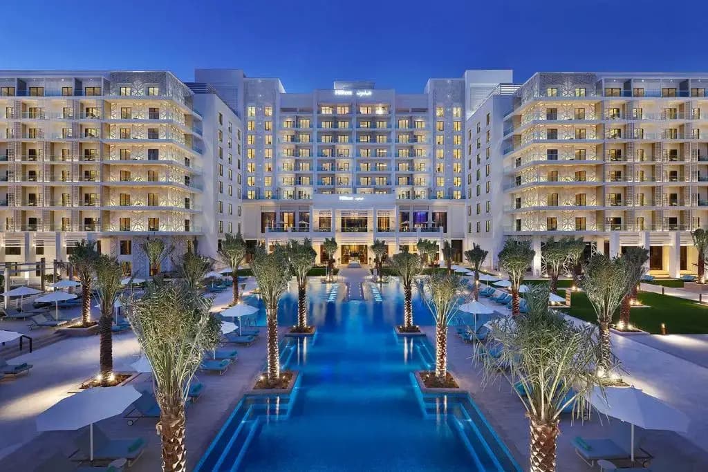 Курортный отель Hilton Abu Dhabi Yas Island - Абу-Даби