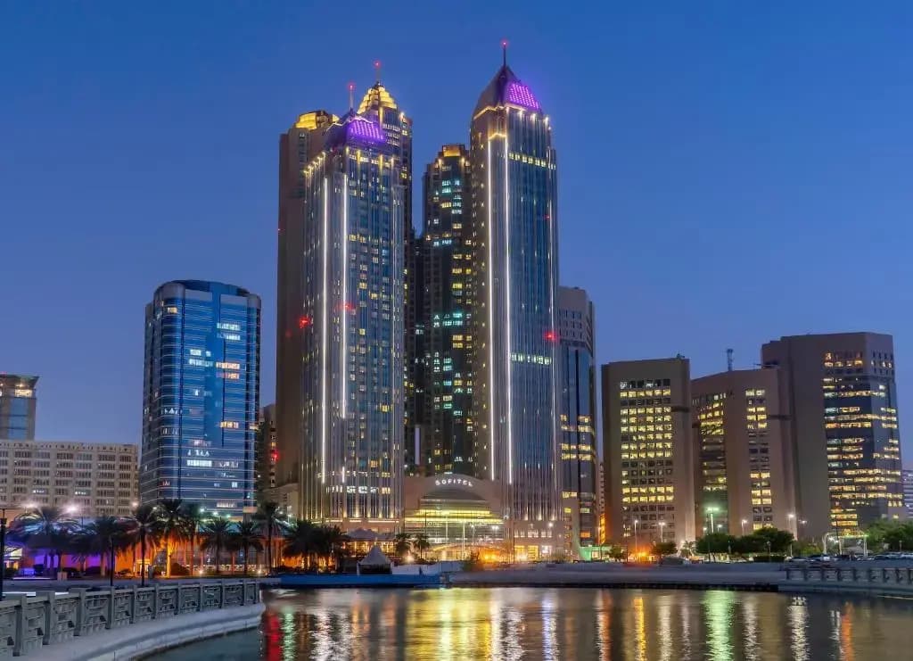 Отель Sofitel Abu Dhabi Corniche - Абу-Даби