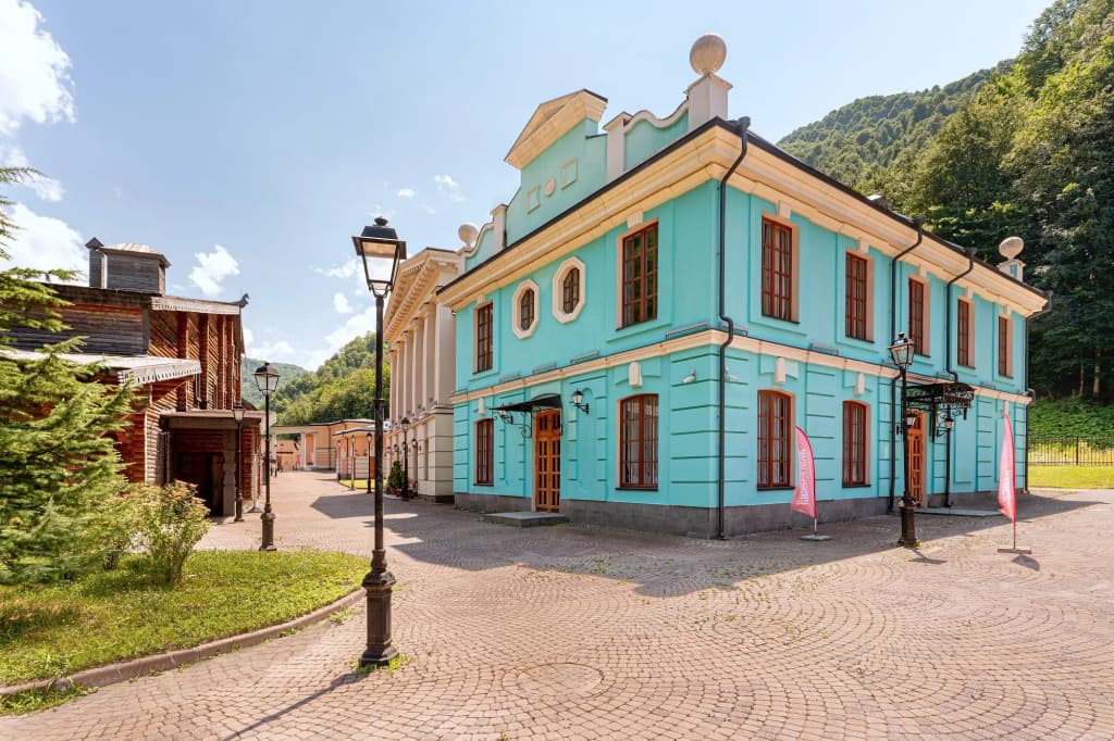 Russian Seasons boutique-hotel Nevskiy - Красная Поляна
