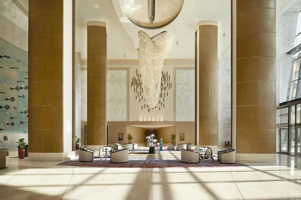 Апартаменты в отеле Fairmont Baku в комплексе «Огненные башни» - Баку