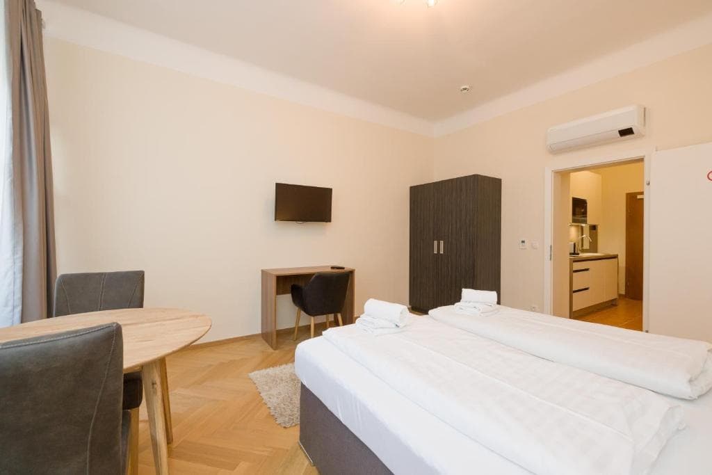 Vienna Stay Apartments Schönbrunn - Вена
