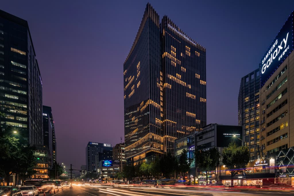 Отель Four Seasons Seoul - Сеул