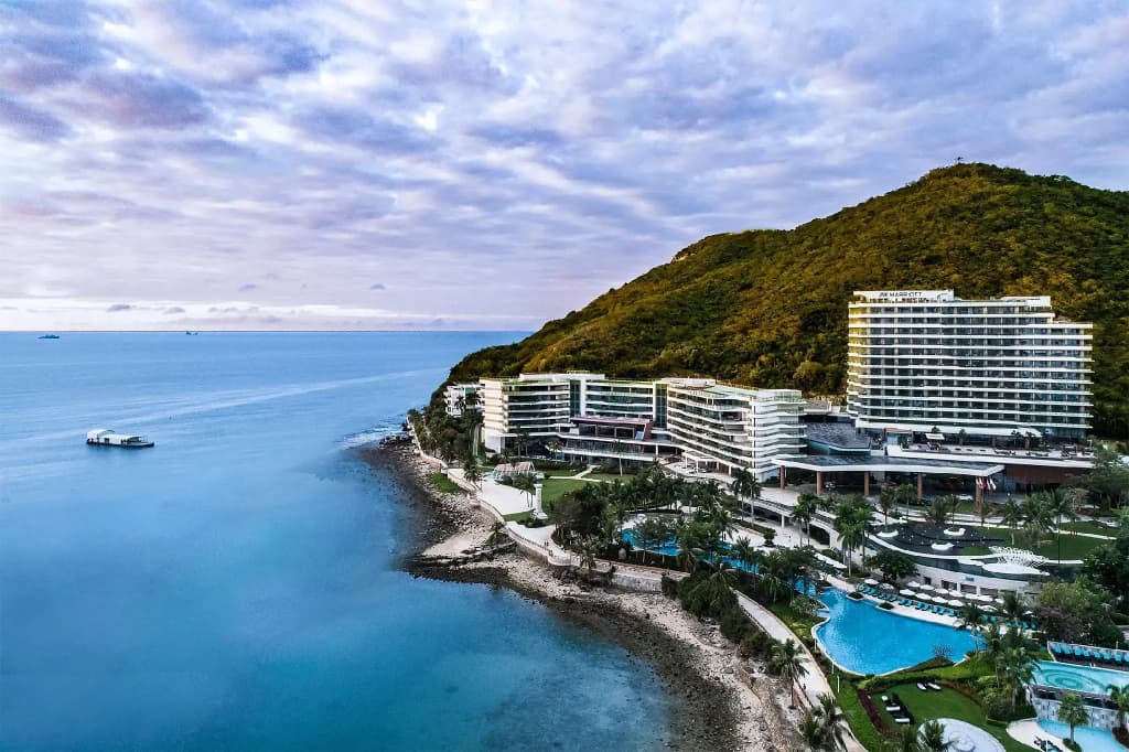 Отель JW Marriott Sanya Dadonghai Bay - Санья