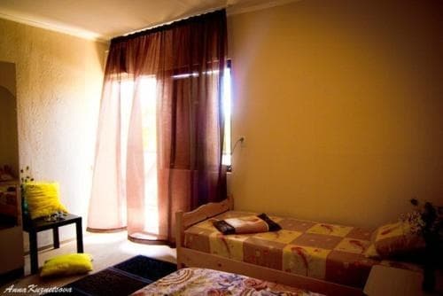 Guest house Lev - Пицунда