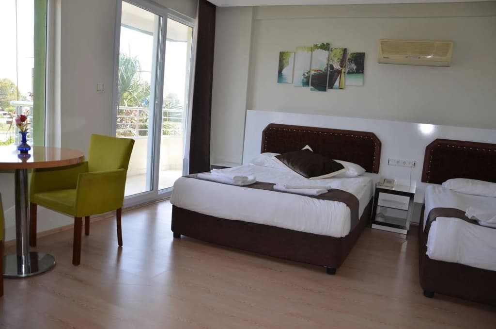 Simsek Hotel - Анталья