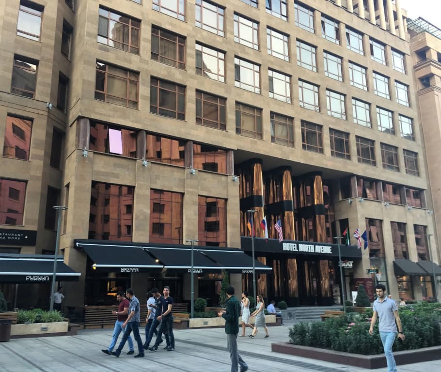 North Avenue Hotel - Ереван