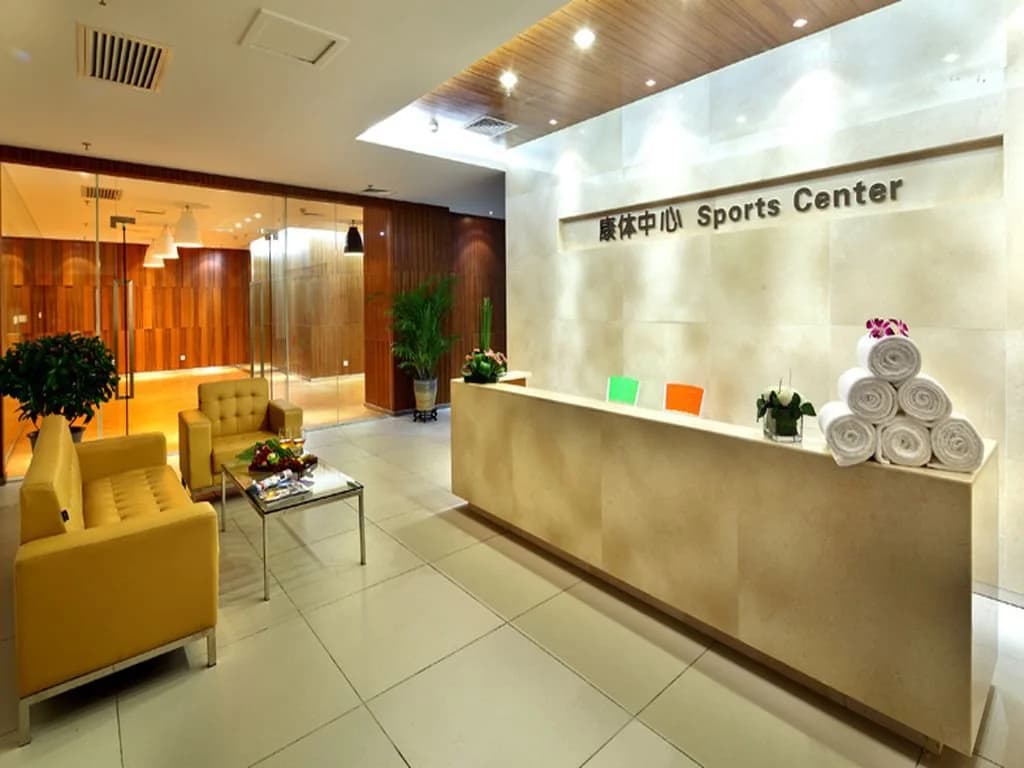 Gentl Grown Sanya Seashore - Санья