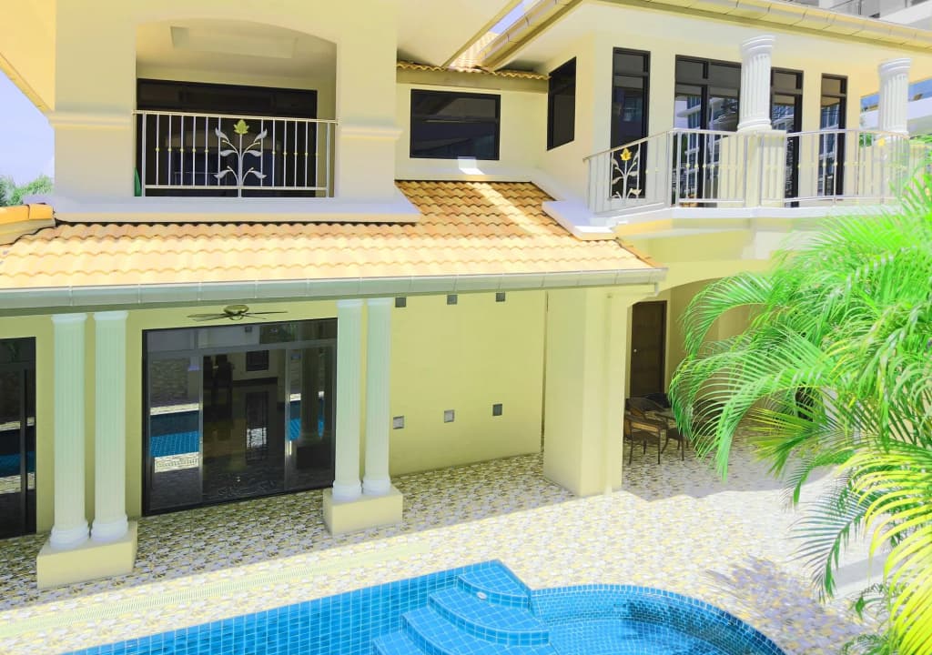 Grand Siam Villa Pattaya - Паттайя