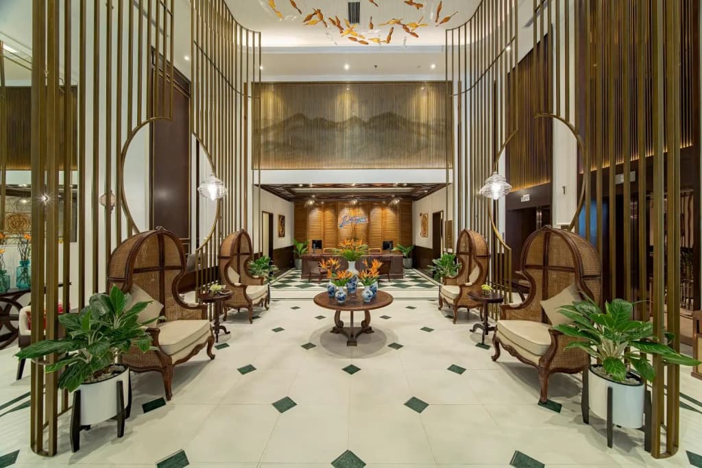 Potique Hotel - Нячанг