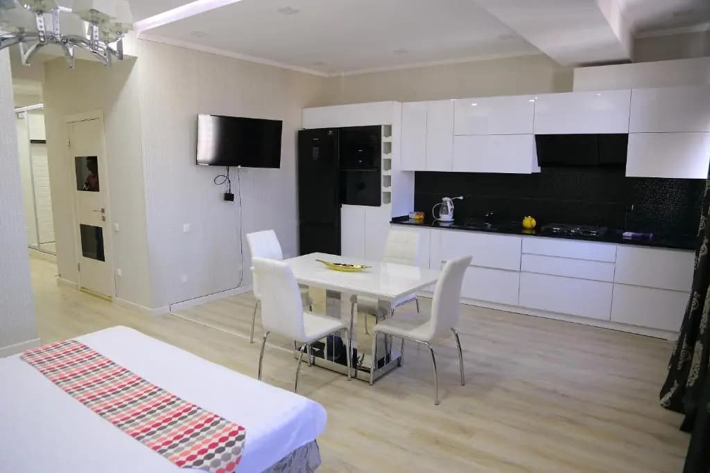 Royal Gold Apartment Bishkek - Бишкек