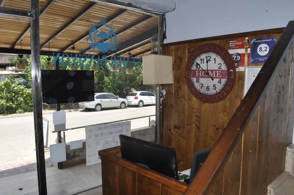 Kemer Pansiyon - Кемер