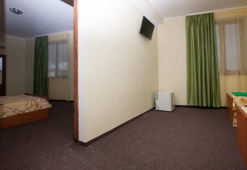 Edie Guest House - Судак