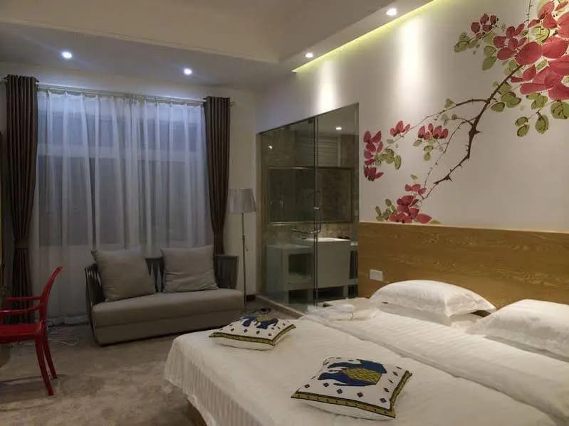 Sanya Small Fish Holiday Villa - Санья