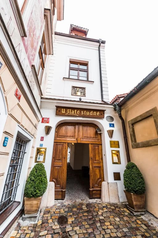 Golden Well Hotel - Прага