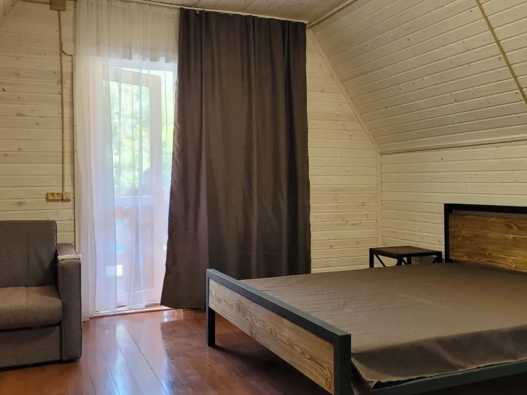 Garden House Guest House - Лермонтово