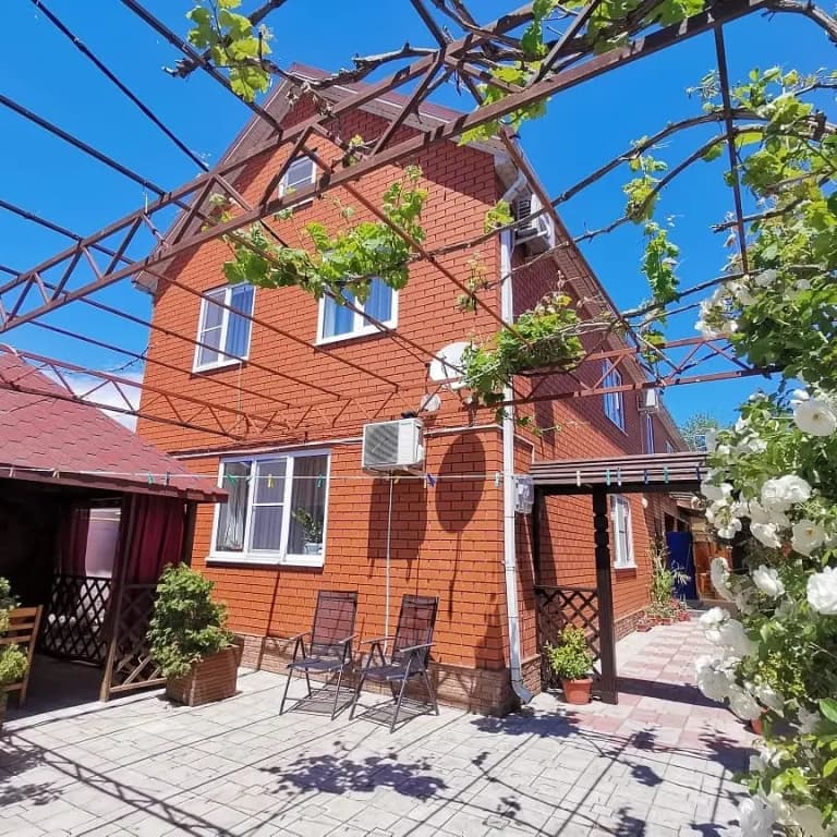 Poseydon Guest House - Голубицкая