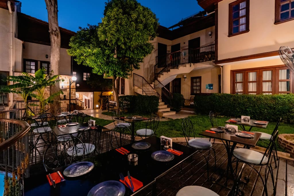 Отель Mediterra Art Hotel - Анталья