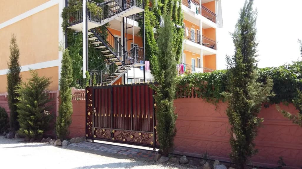 Emil Guest House - Судак